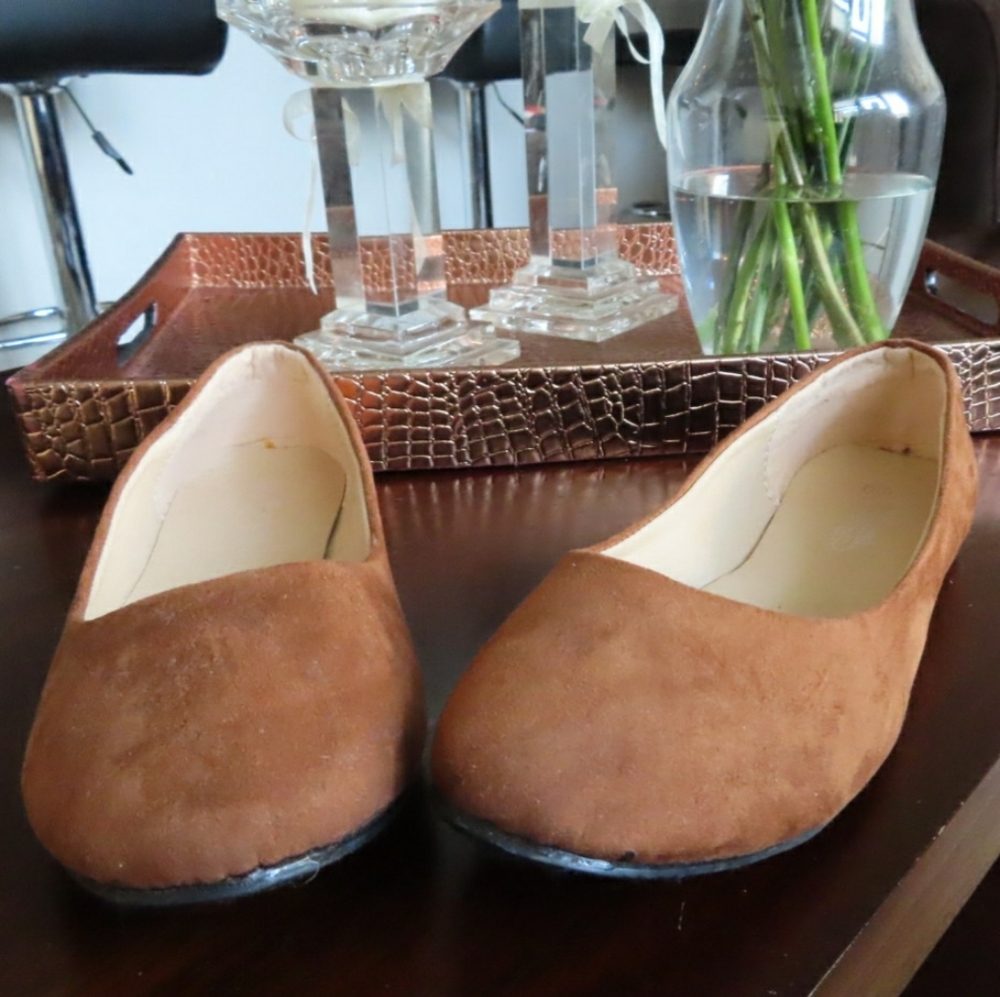Tan, Suede, Round-toe, Flats